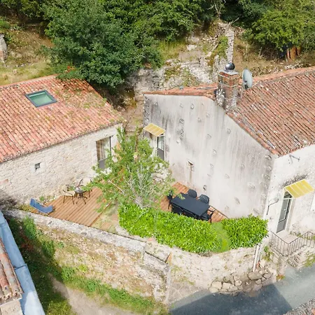 Renove En Bord De Sevre Avec Jardin Partage, Pour 6 Personnes, Proche De Puy Du Fou - Fr-1-426-485 * Mortagne-sur-Sevre